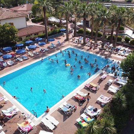Villaggio Turistico La Mantinera - Appartamenti De Luxe Praia a Mare Exterior photo