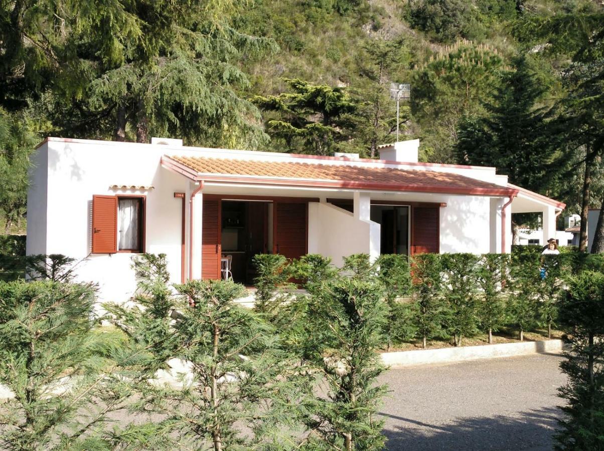 Villaggio Turistico La Mantinera - Appartamenti De Luxe Praia a Mare Exterior photo